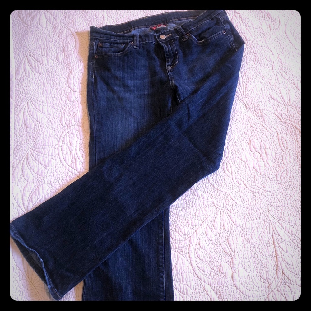 Women’s Lucky Jeans